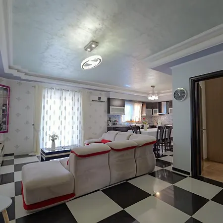 Nanaj Apartment