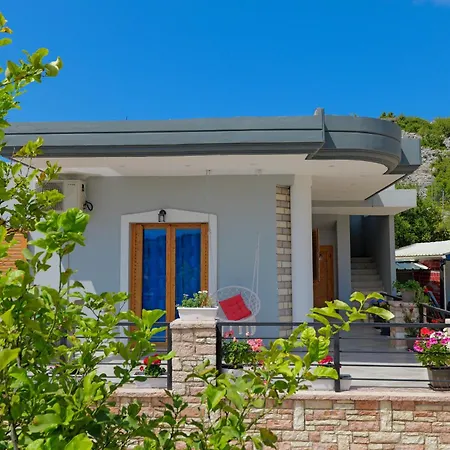 Apartment Nanaj Sarande