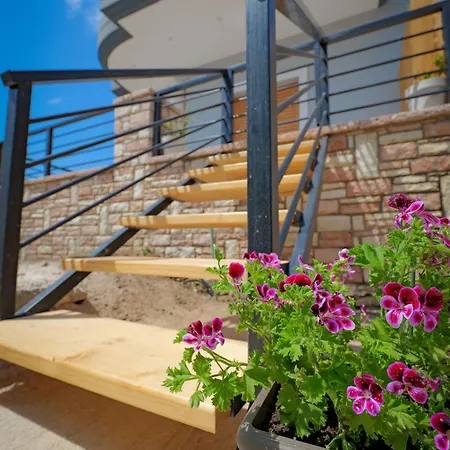 Nanaj Sarandë