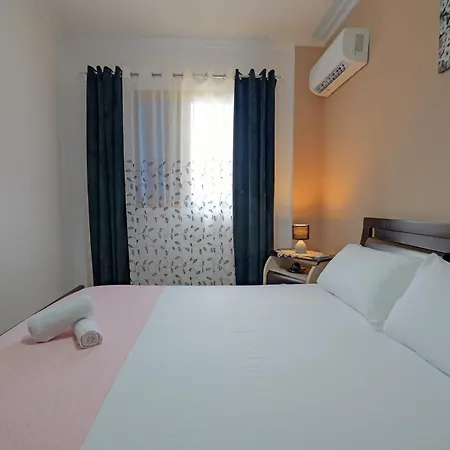 Nanaj * Sarande