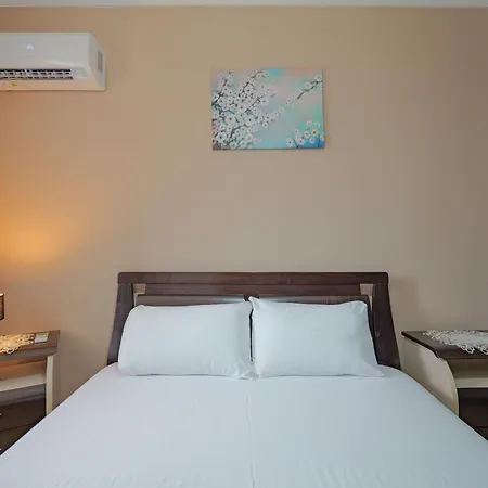 Nanaj Apartment Sarande