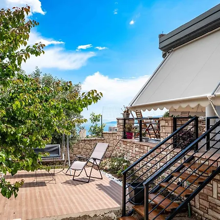 Nanaj Appartement Saranda