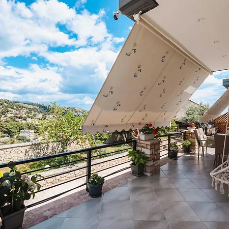 Nanaj Lejlighed Sarandë