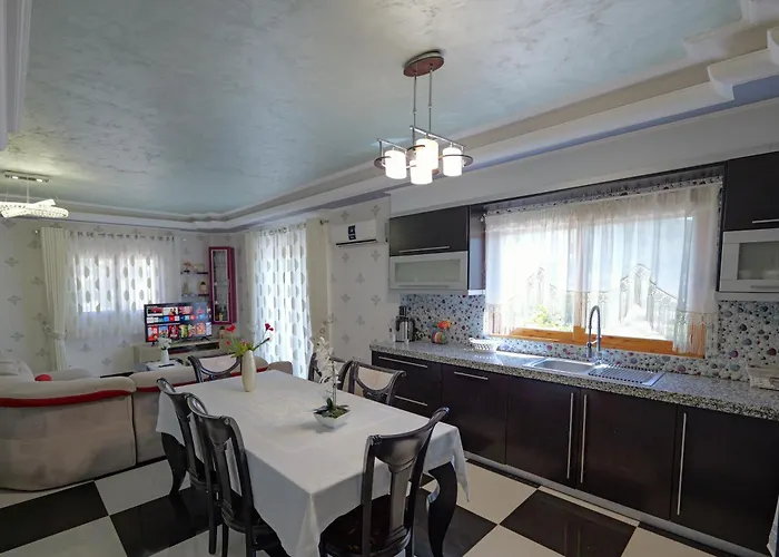 Nanaj Apartment
