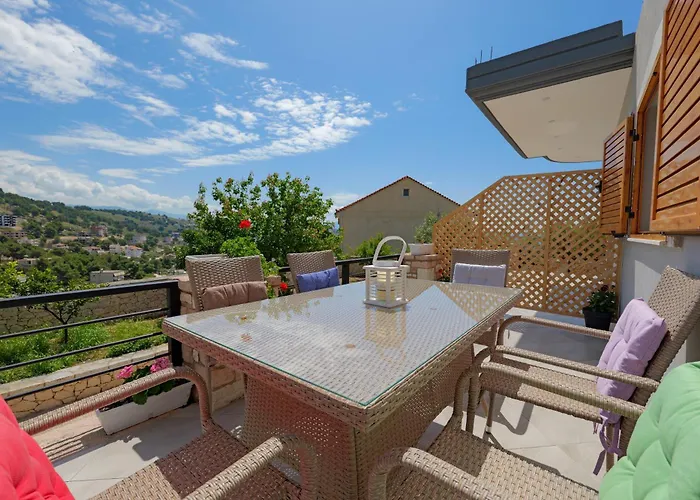 Nanaj Apartment Sarandë